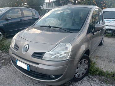 Renault Modus Grand 1.2 16V
