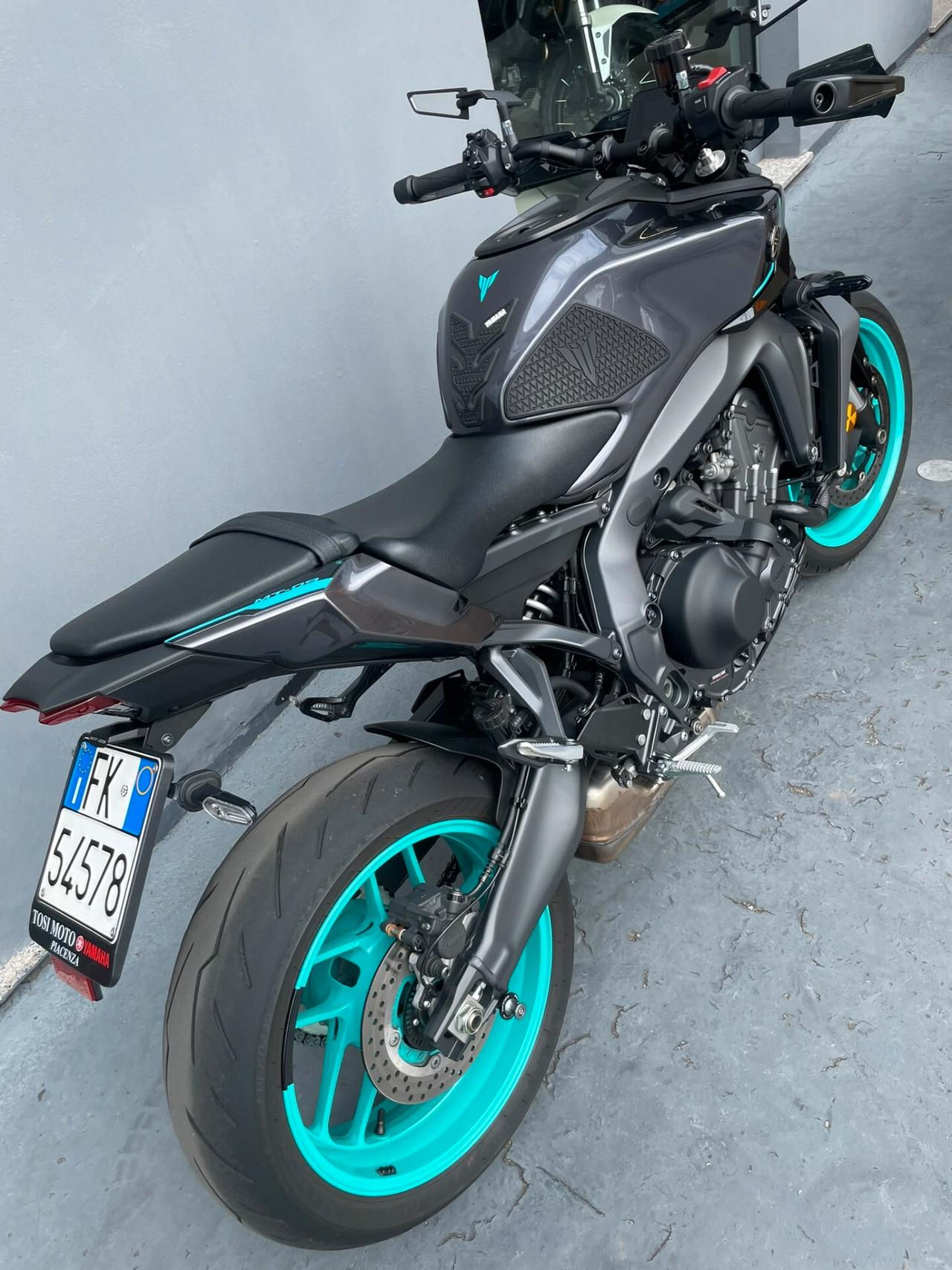 Yamaha MT-09 Y-AMT - 2024