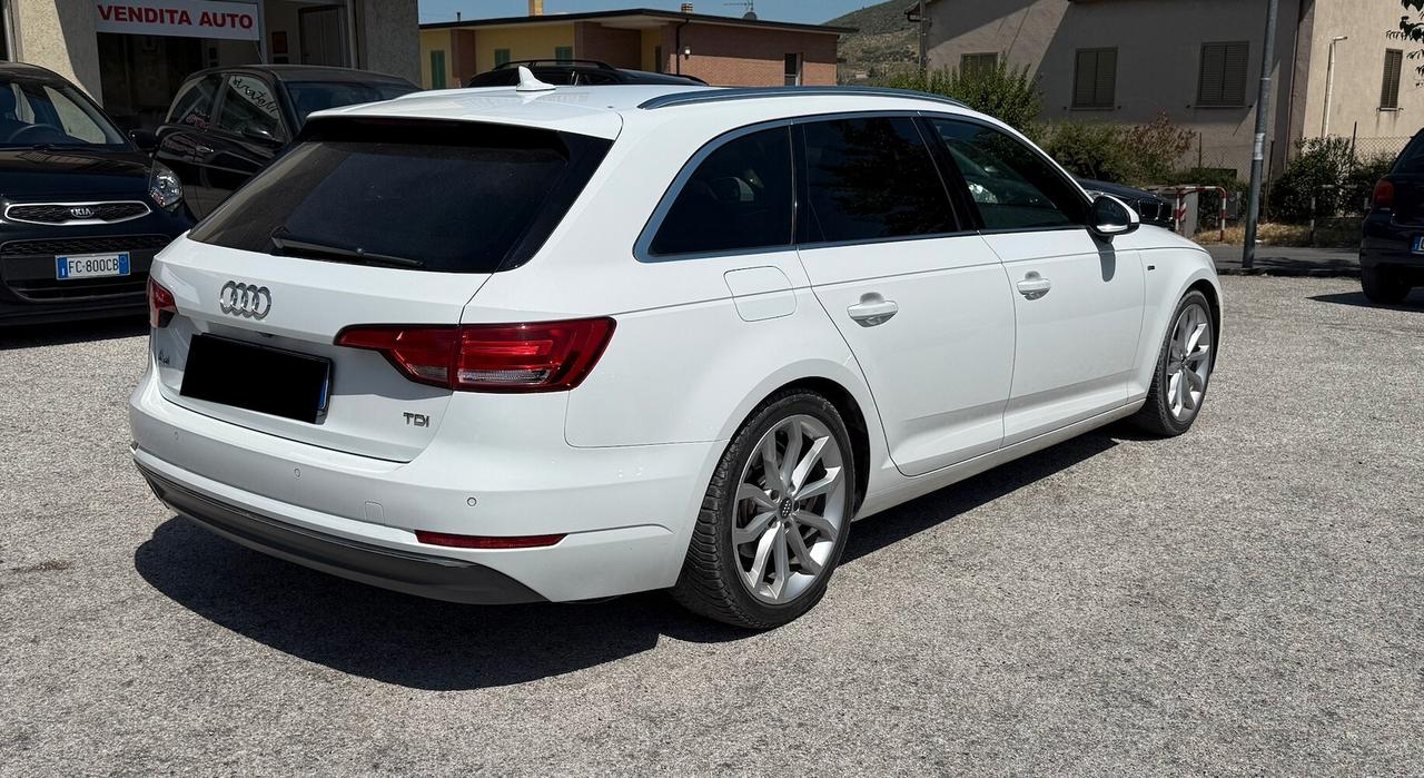 Audi A4 AVANT 2.0 TDI S-LINE