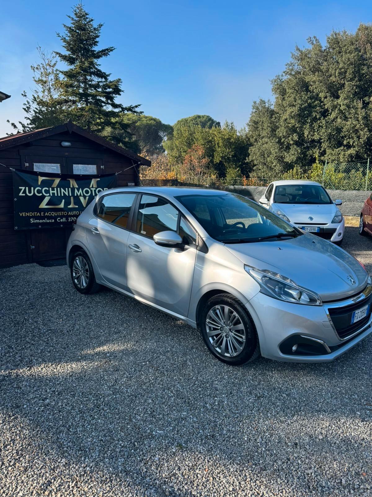 Peugeot 208 PureTech 82 5p. GPL Allure