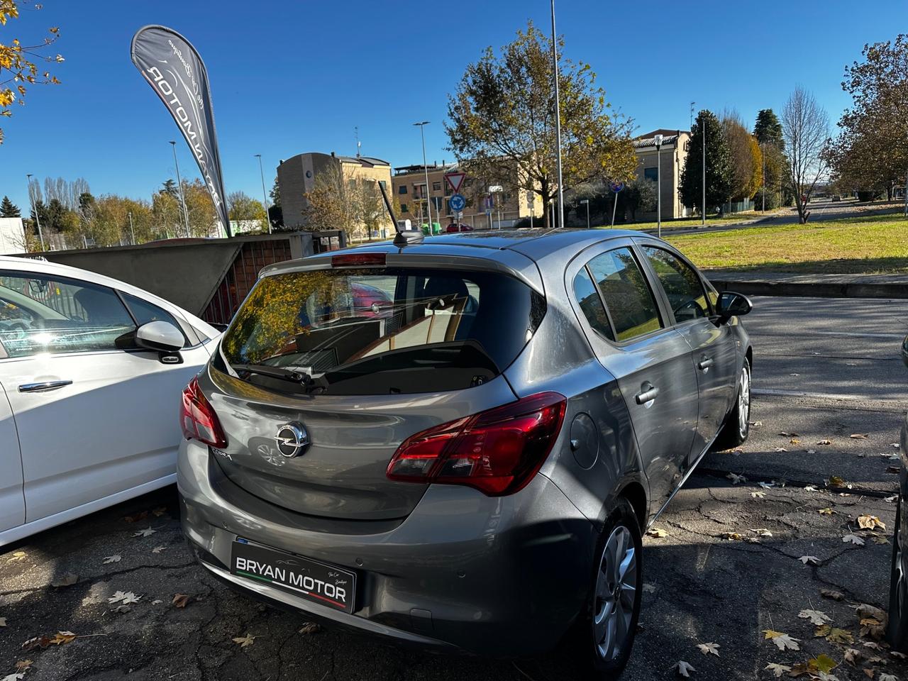 Opel Corsa 1.4 5 porte Advance