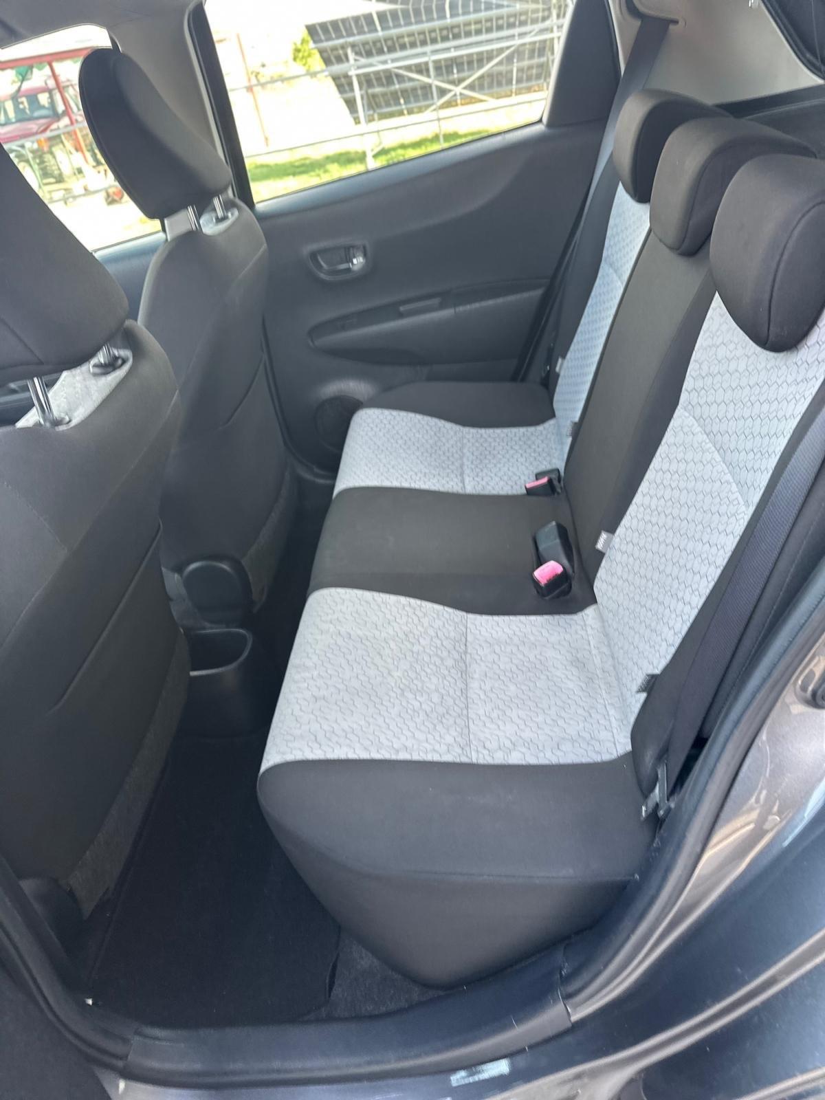 Toyota Yaris 1.4 D-4D 5 porte Lounge