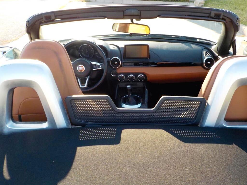 Fiat 124 Spider 1.4 MultiAir Lusso