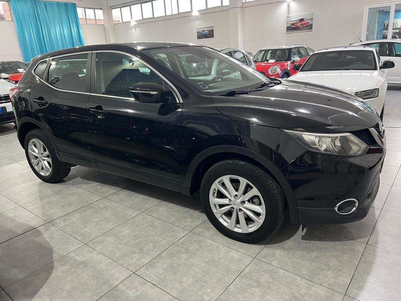 Nissan Qashqai 1.6 dCi 4WD Tekna 131 cv 2014