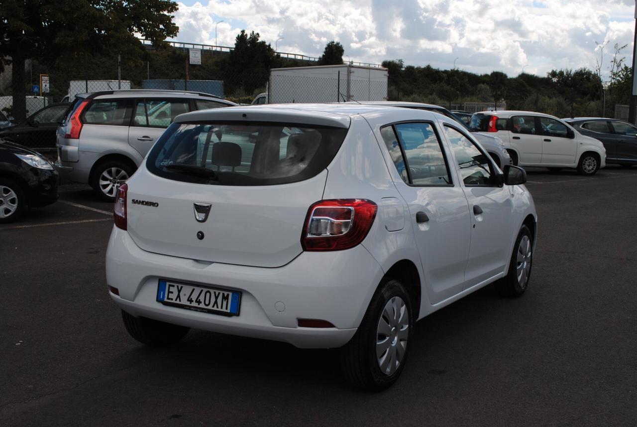 DACIA SANDERO 1.2 75 CV OK NEOPATENTATI (NO A/C)