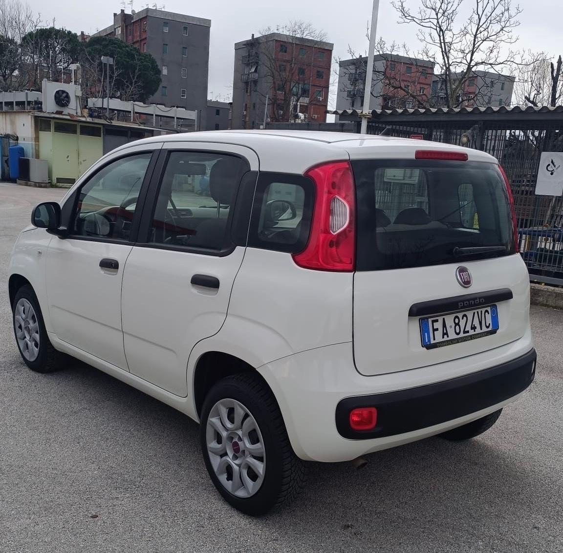 Fiat Panda 0.9 TwinAir Turbo Natural Power Lounge