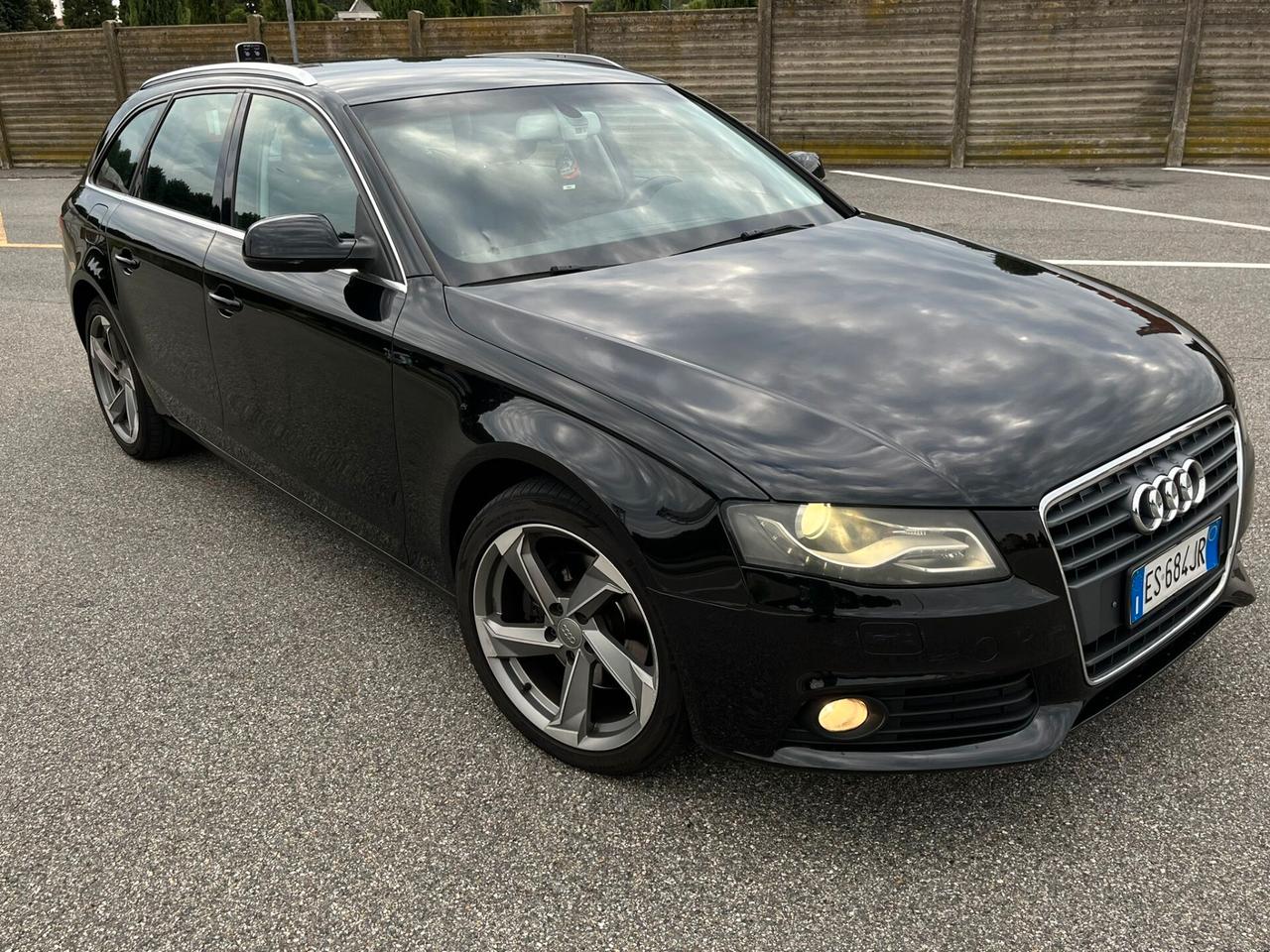 Audi A4 Avant 2.0 TDI 143CV Avant Multitronic