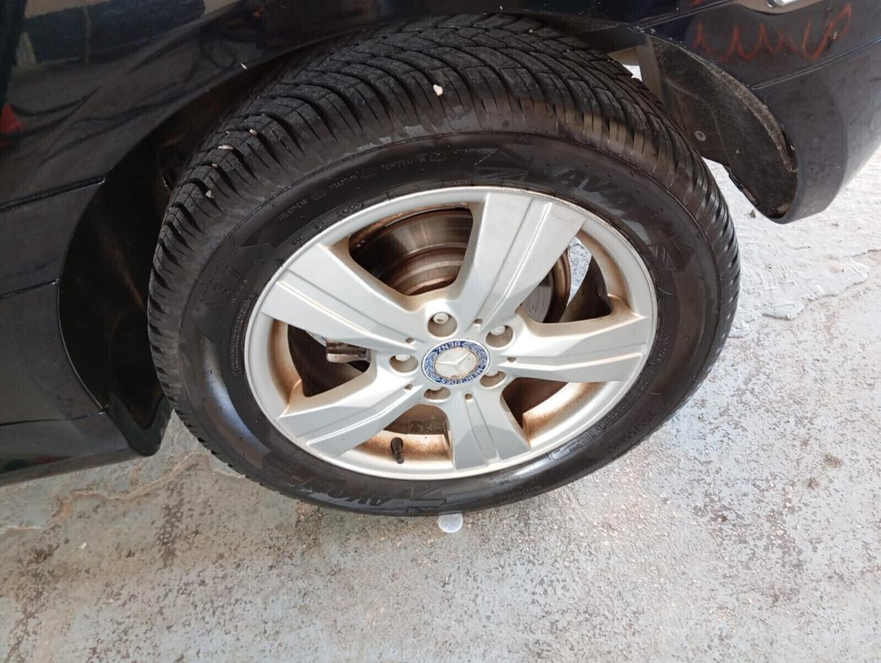 Mercedes-benz B "HM CERTIFICATI"