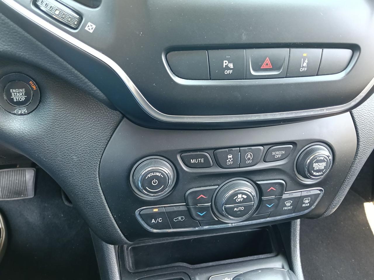 Jeep Cherokee 2.2 MultiJet II Longitude #11395