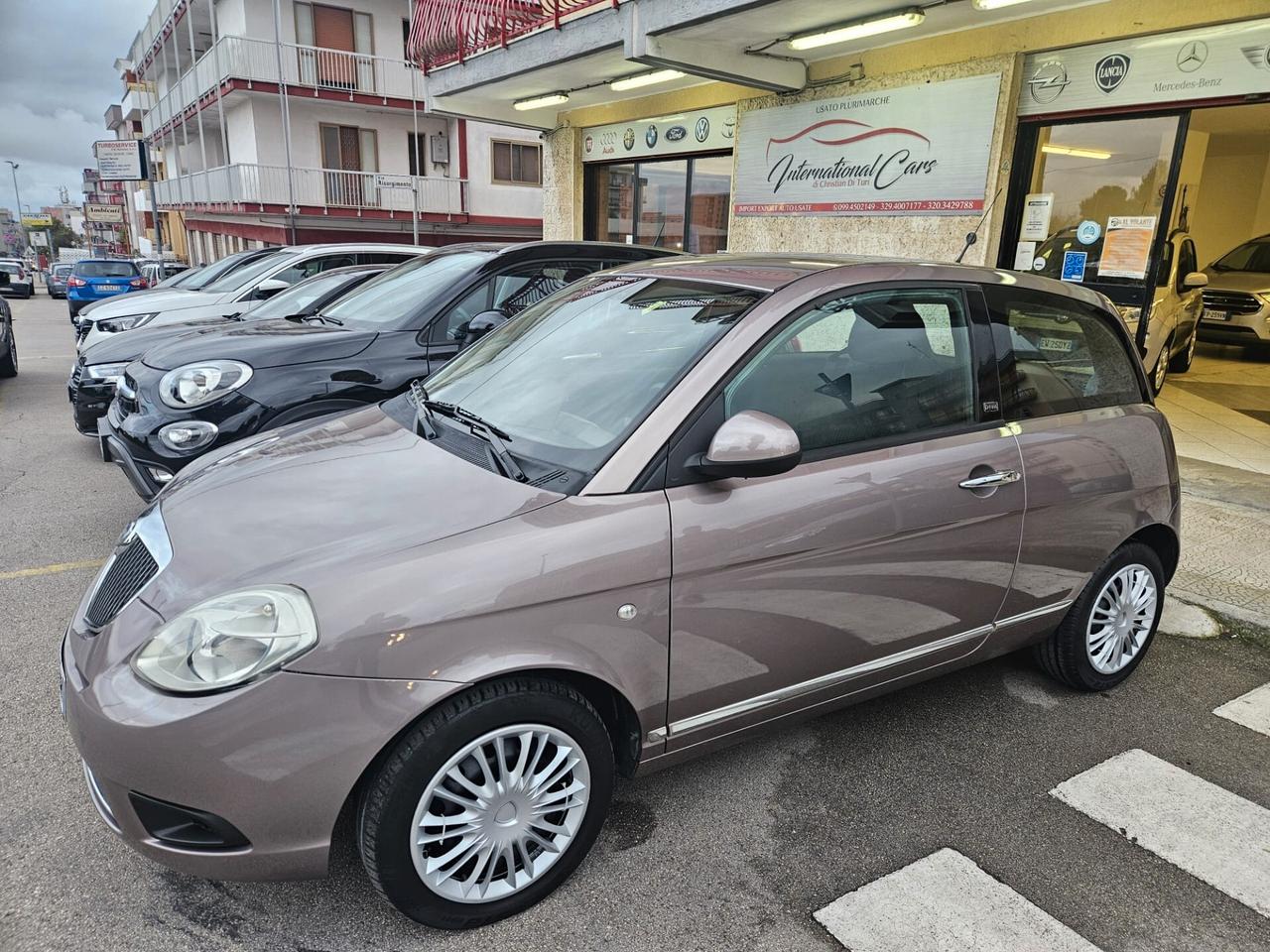 Lancia Ypsilon 1.2 69cv Diva