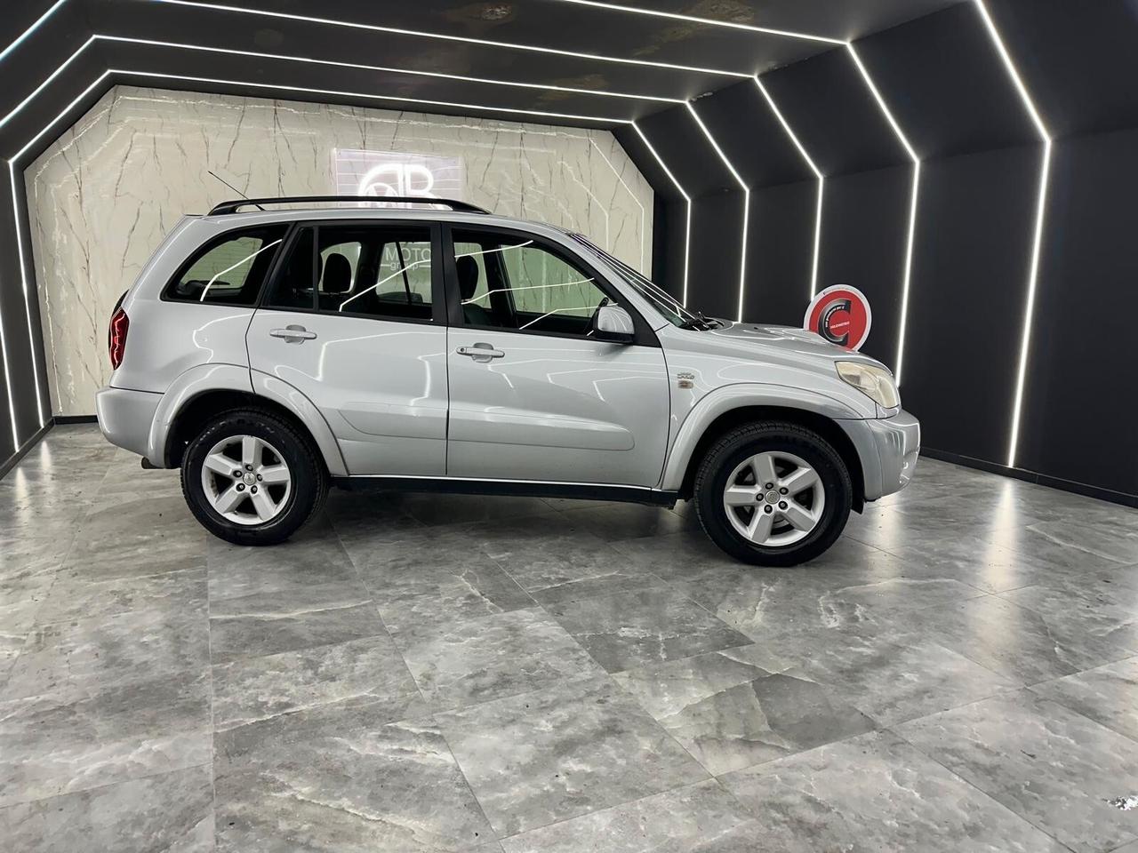 Toyota RAV 4 RAV4 2.0 Tdi D-4D cat 5 porte