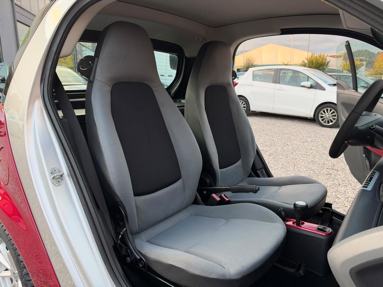 Smart ForTwo 1000 52 kW coupé OK NEOPATENTATI