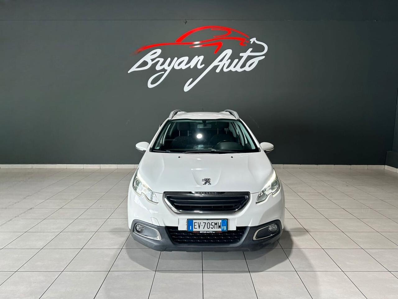 Peugeot 2008 1.6 HDi 92 CV Urban Cross