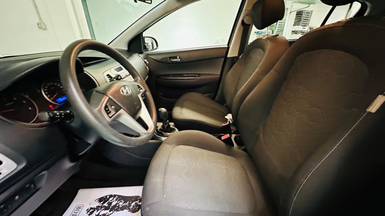 Hyundai i20 1.4 CRDi 5p. (Anche per neopatentati)