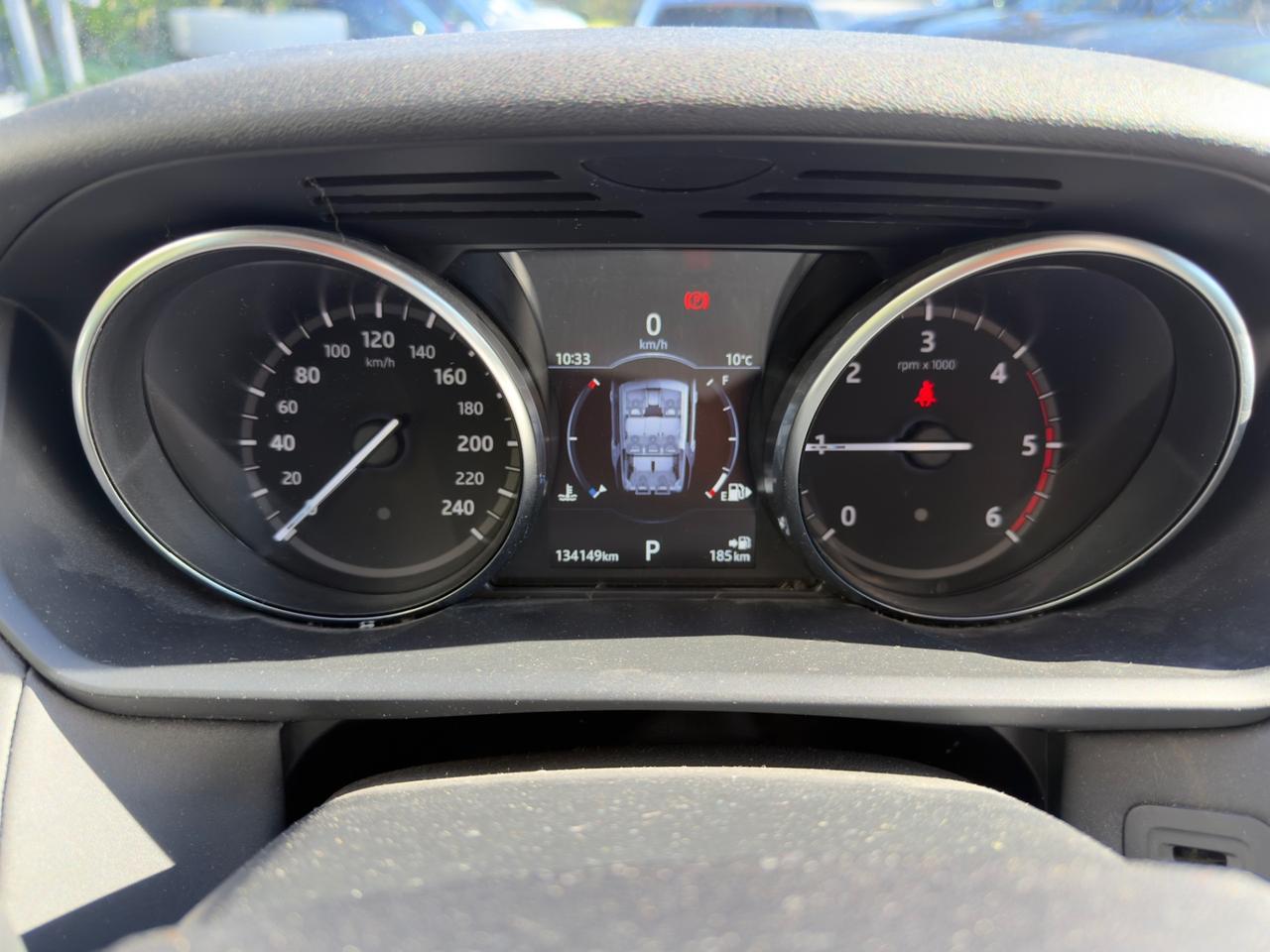 Land Rover Discovery 2.0 TD4 180 CV SE