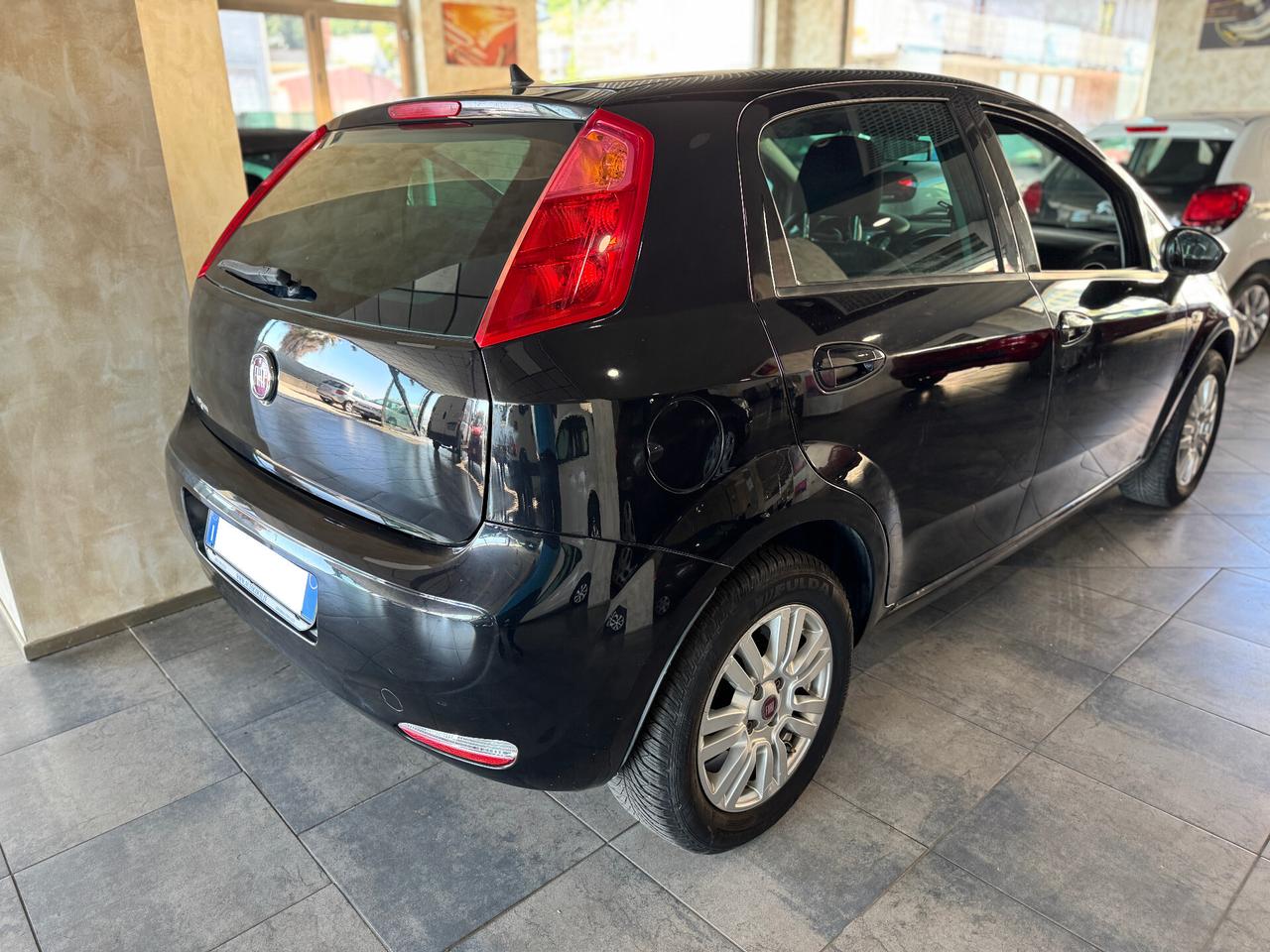 Fiat Punto 1.2 8V 5 porte Street