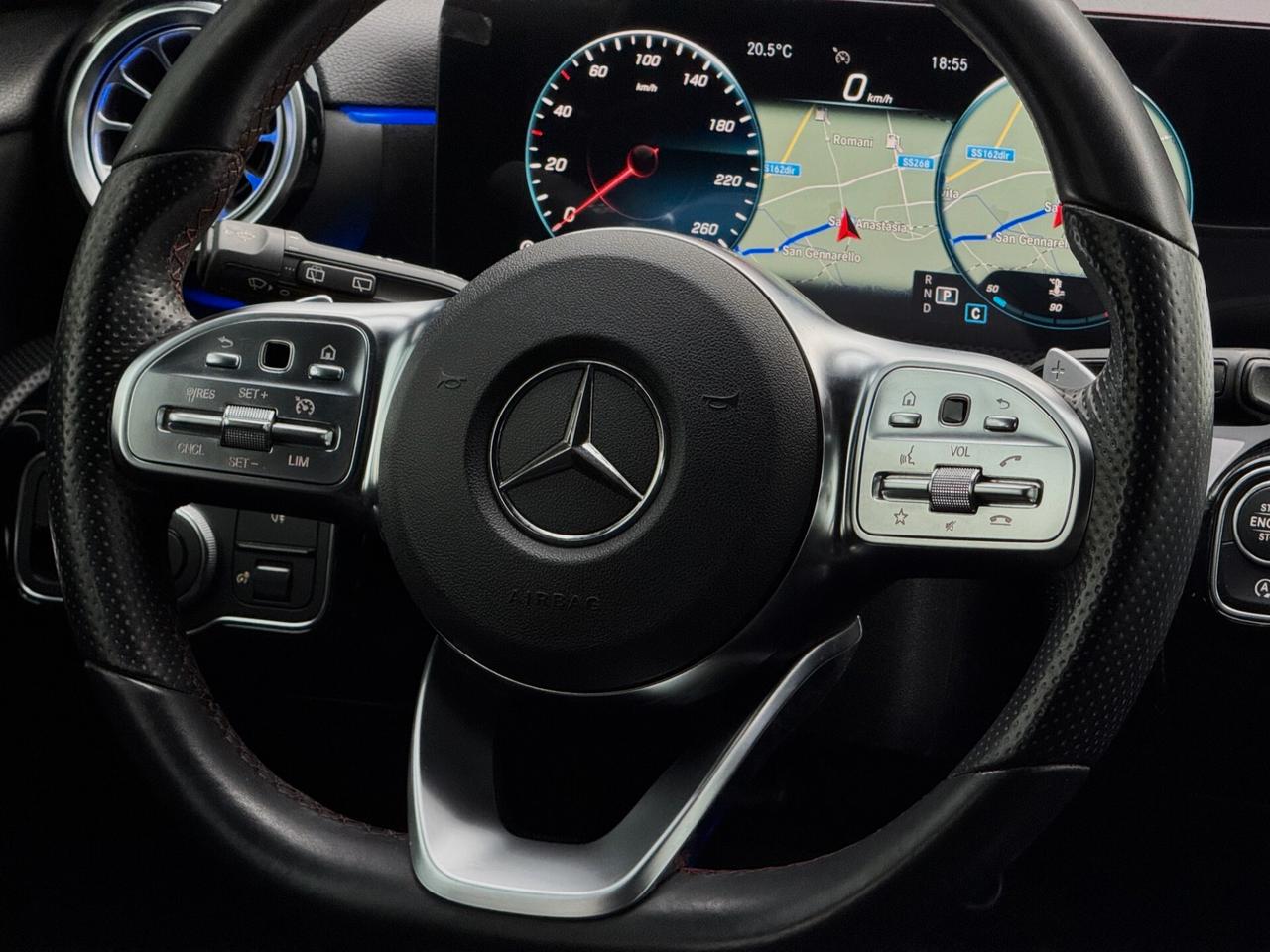 Mercedes-Benz A 180 d Premium AMG TETTO