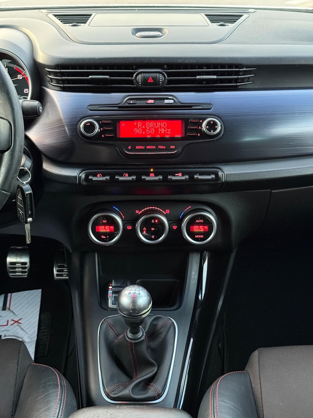 Alfa Romeo Giulietta 2.0 JTDm-2 140 CV Exclusive