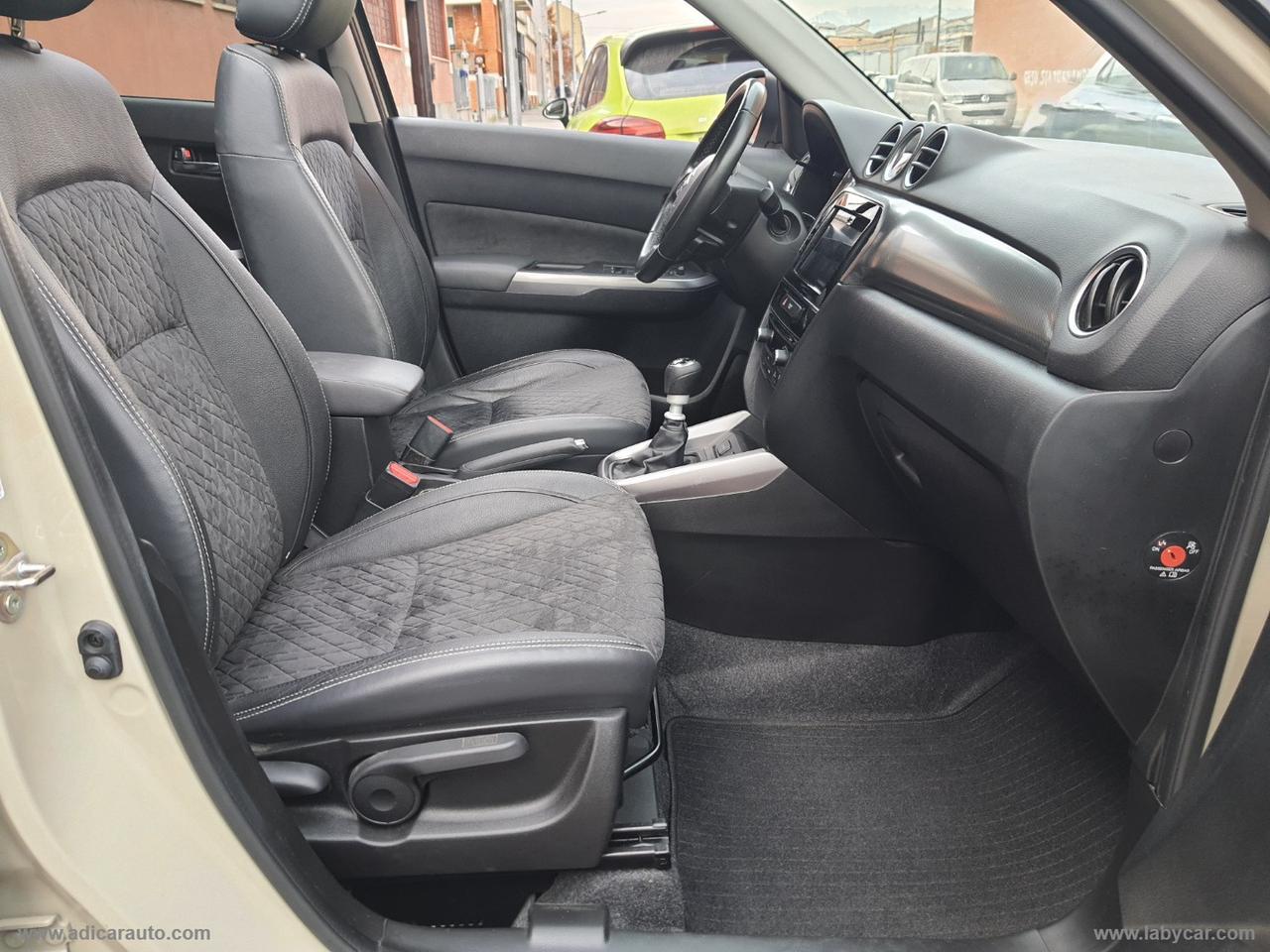 SUZUKI Vitara 1.4 Hybrid Top