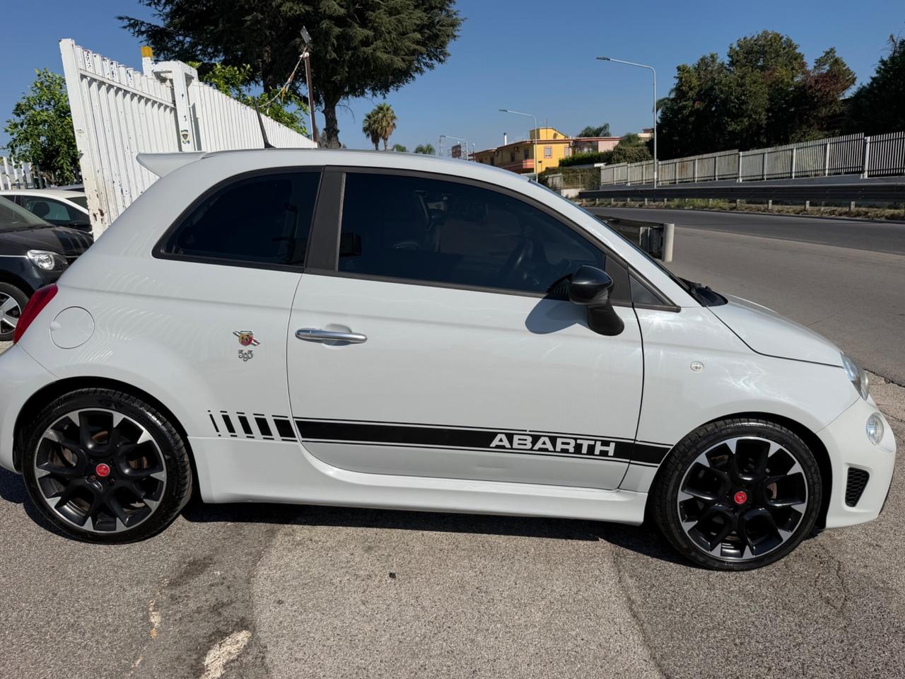 Abarth 595 1.4 Turbo T-Jet 145 CV