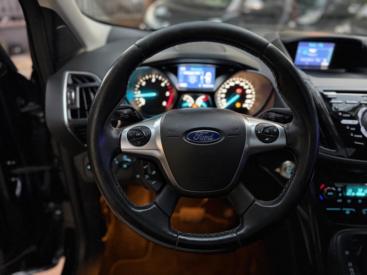 Ford Kuga 2.0 TDCI 180 CV S&S 4WD Powershift Titanium X