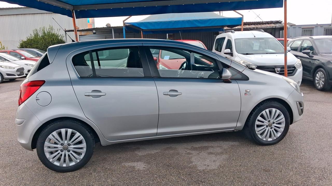 Opel Corsa 1.2 benzina gpl