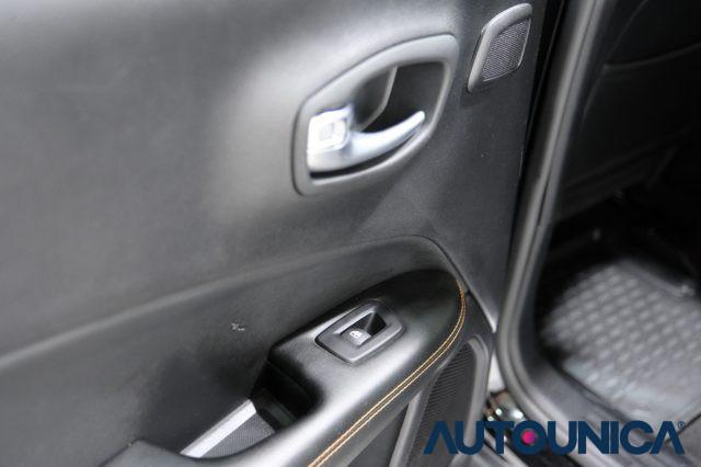 JEEP Compass 2.0 MULTIJET II AUTOMATICA 4WD LIMITED FARI LED