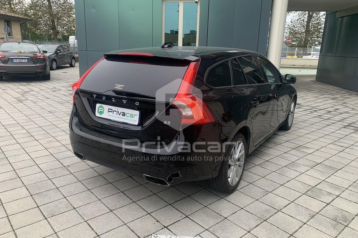 VOLVO V60 D2 Geartronic Summum