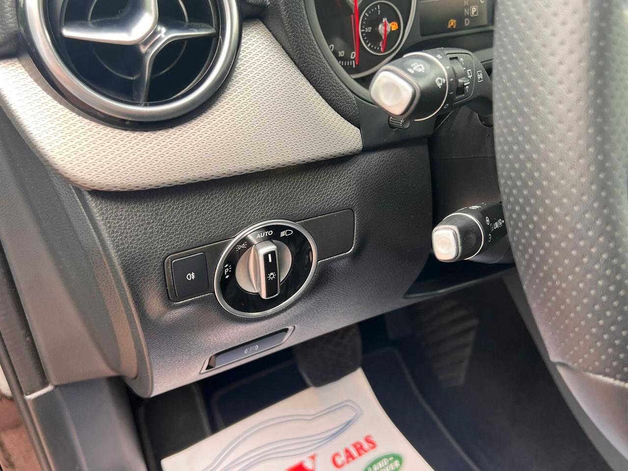 Mercedes-benz B 200 d Automatic Premium