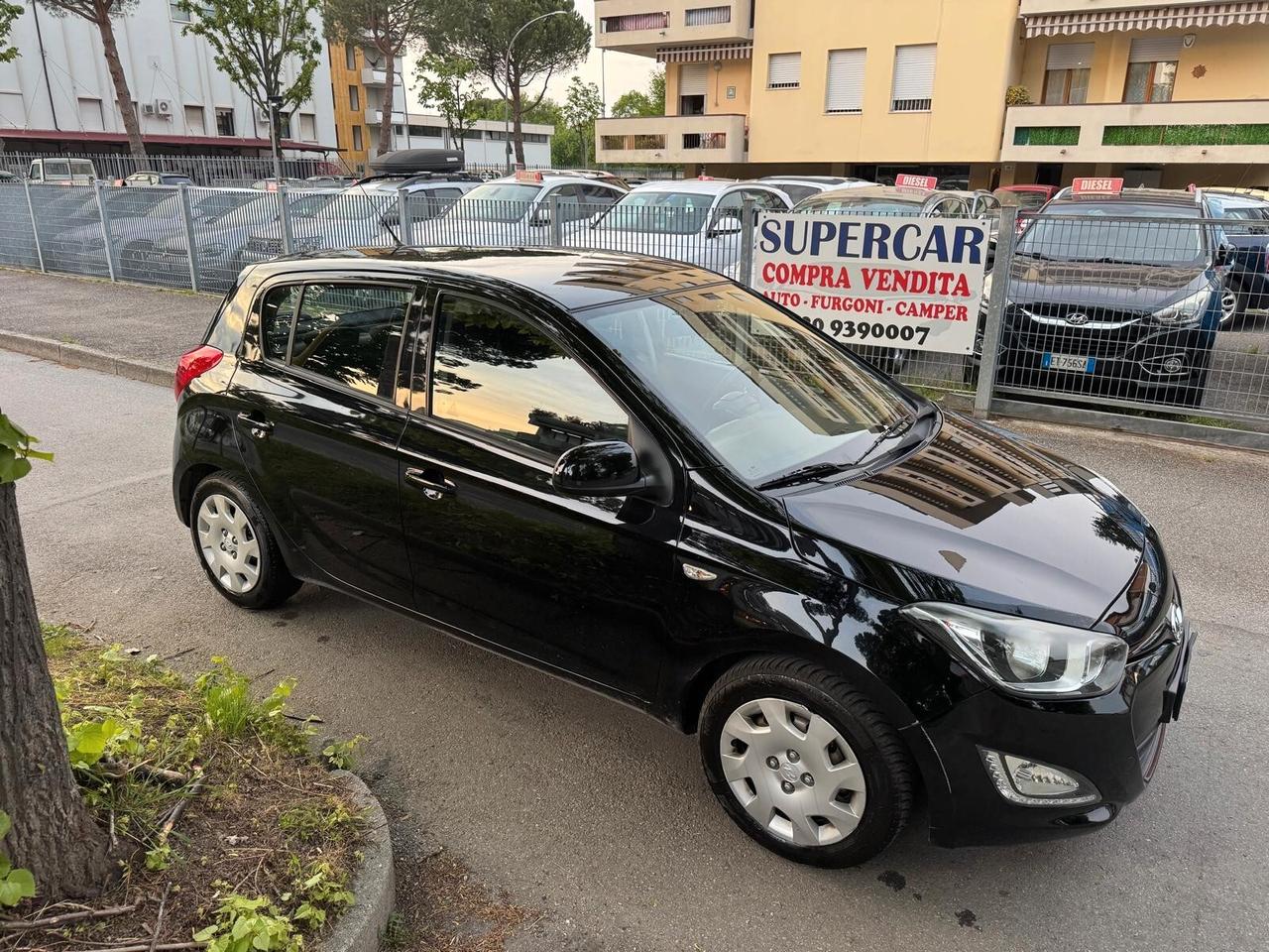 Hyundai i20 1.2 GPL 5 P NEOPATEN GARANZIA 12 MESI