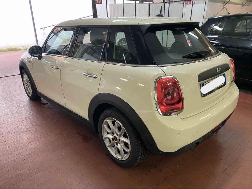 Mini 1.5 One 5 porte ok neopatentati