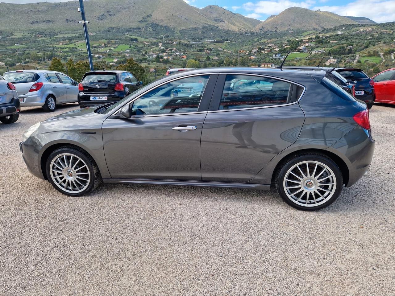 Alfa Romeo Giulietta 1.6 JTDm-2 105 CV Exclusive