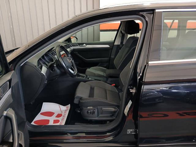 VOLKSWAGEN Passat Variant 2.0 TDI DSG Business + KM SOLO AUTOSTRADA!!!