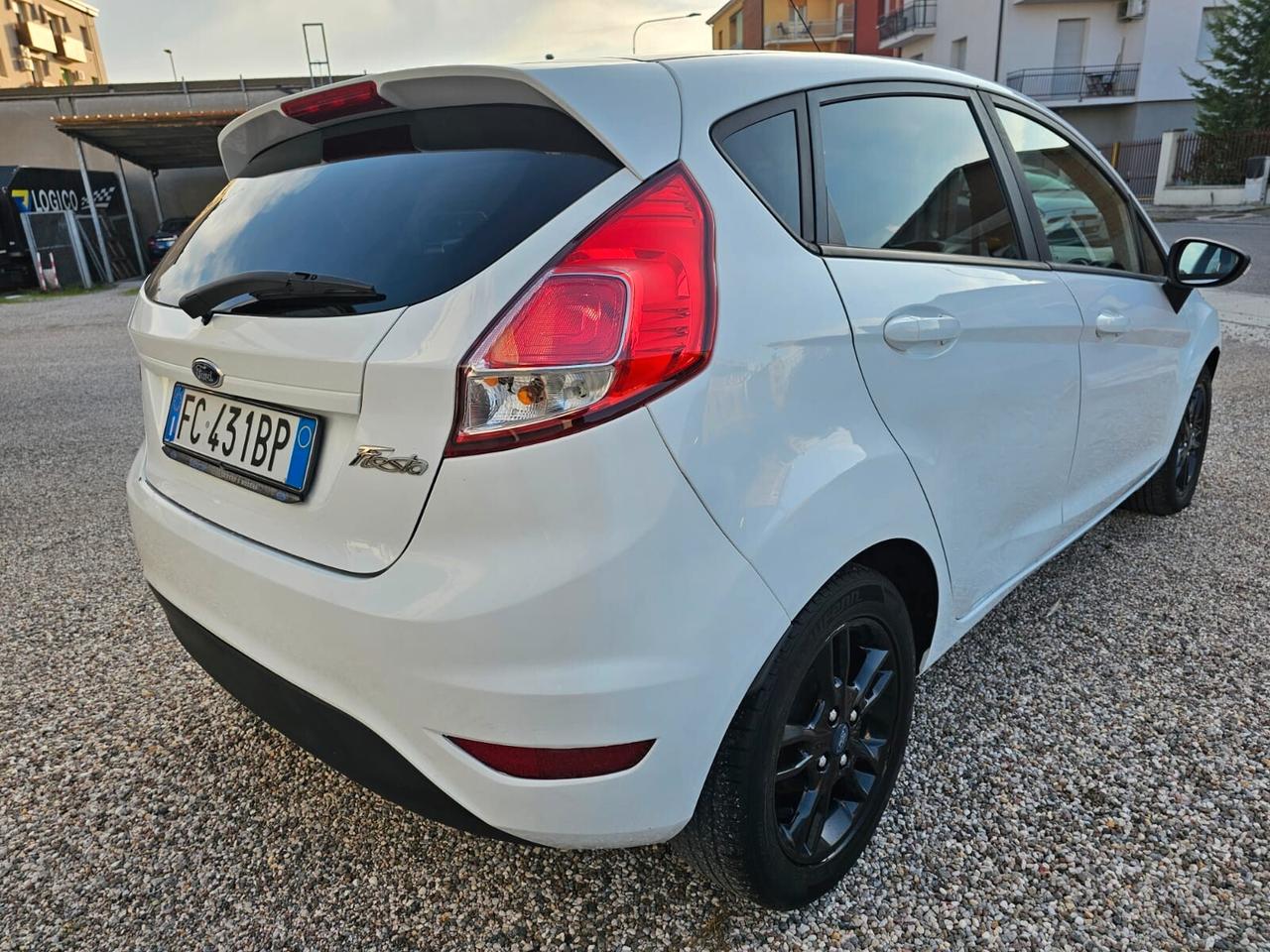 Ford Fiesta 1.5 TDCi 75cv Titanium*Clima*Cerchi*Neop