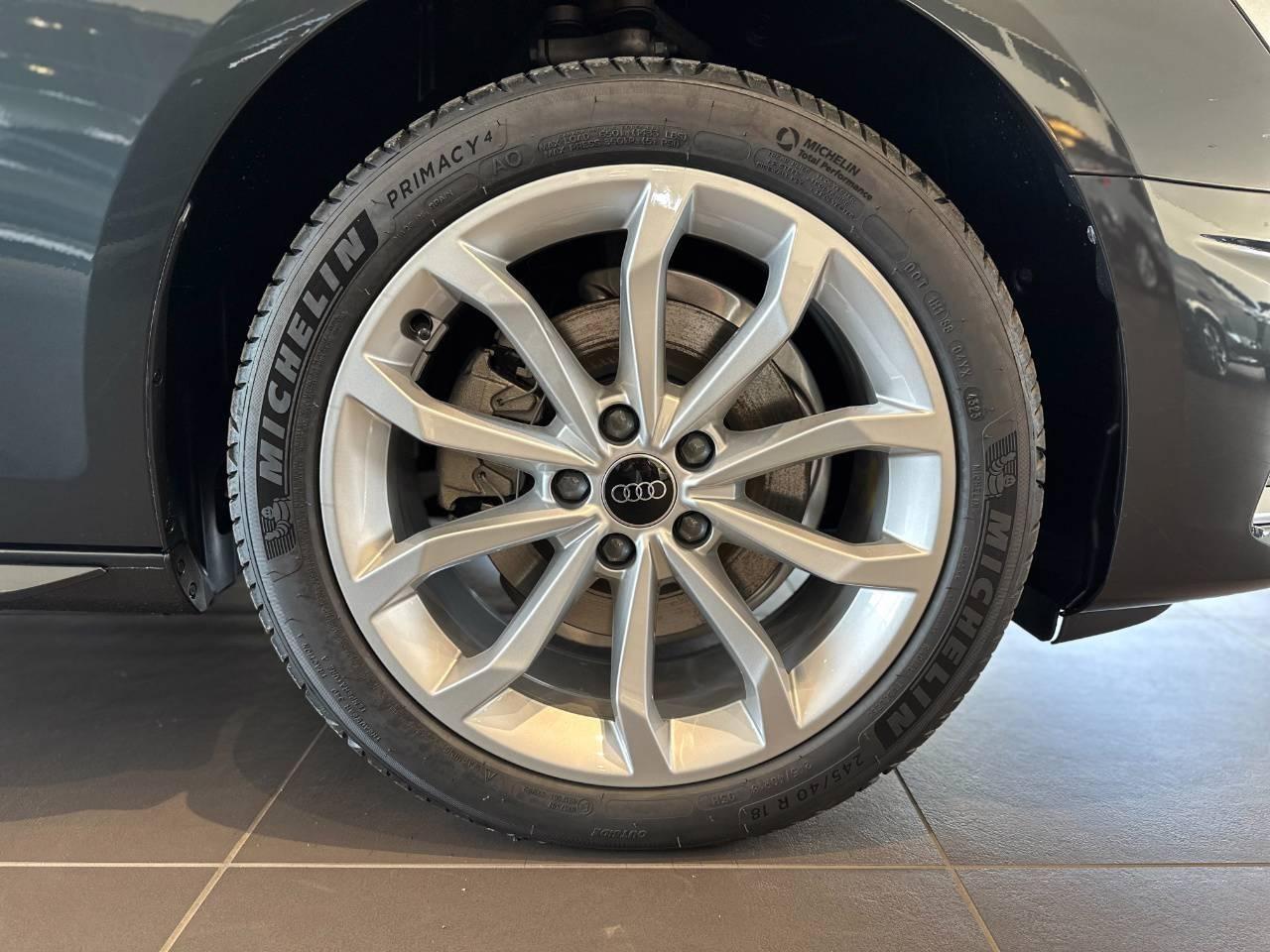 AUDI A4 AVANT 30 TDI MHEV S-TRONIC BUSINESS ADVANCED