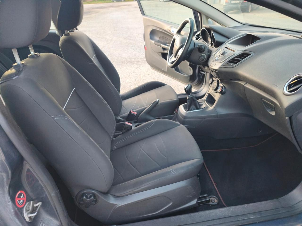 Ford Fiesta 2013---1.5 Diesel Neopatentati