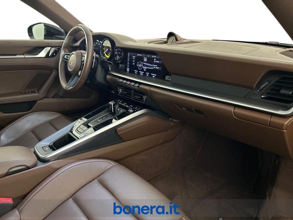 Porsche 911 Coupe 3.0 Carrera 4S PDK