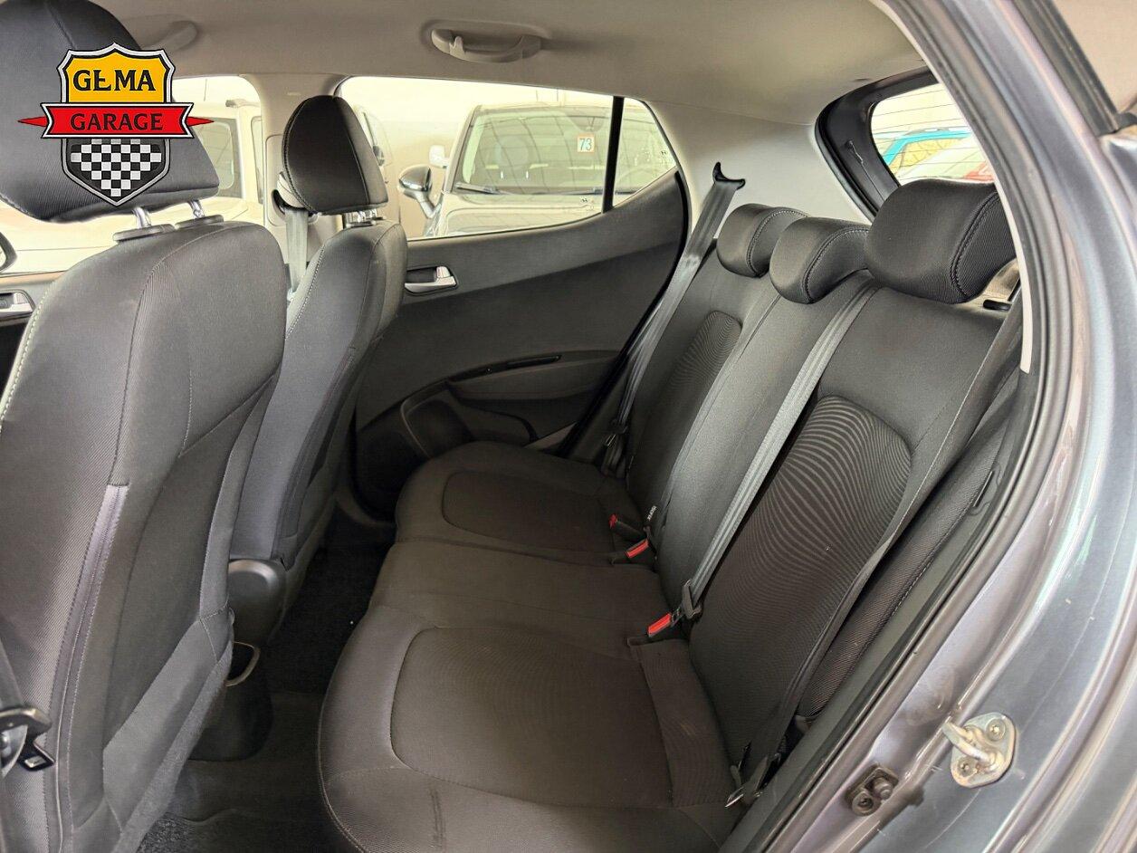 Hyundai i10 1.0 Style auto