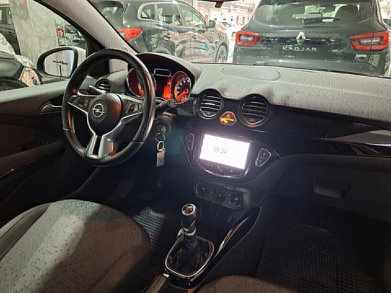 Opel Adam 1.2 69cv Slam 2015