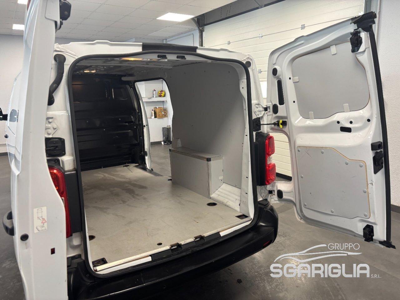 FIAT Scudo 3 Posti L3H1 Furgone