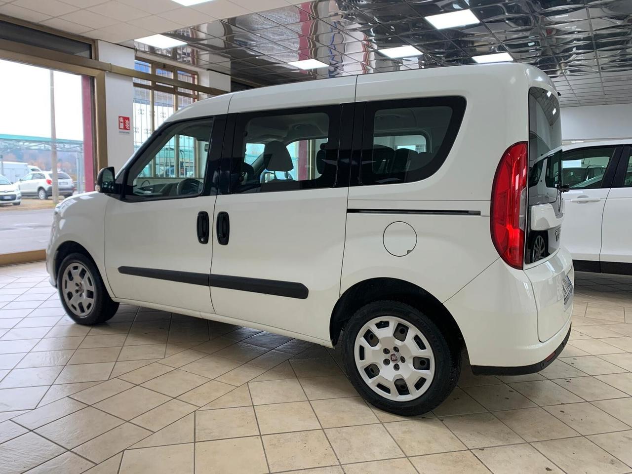 Fiat Doblo Doblò 1.4 T-Jet 16V Natural Power Lounge