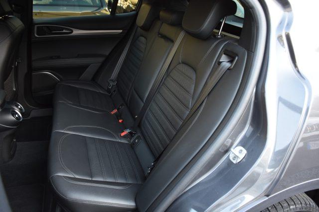 ALFA ROMEO Stelvio 2.0 Turbo 280 CV AT8 Q4 VELOCE