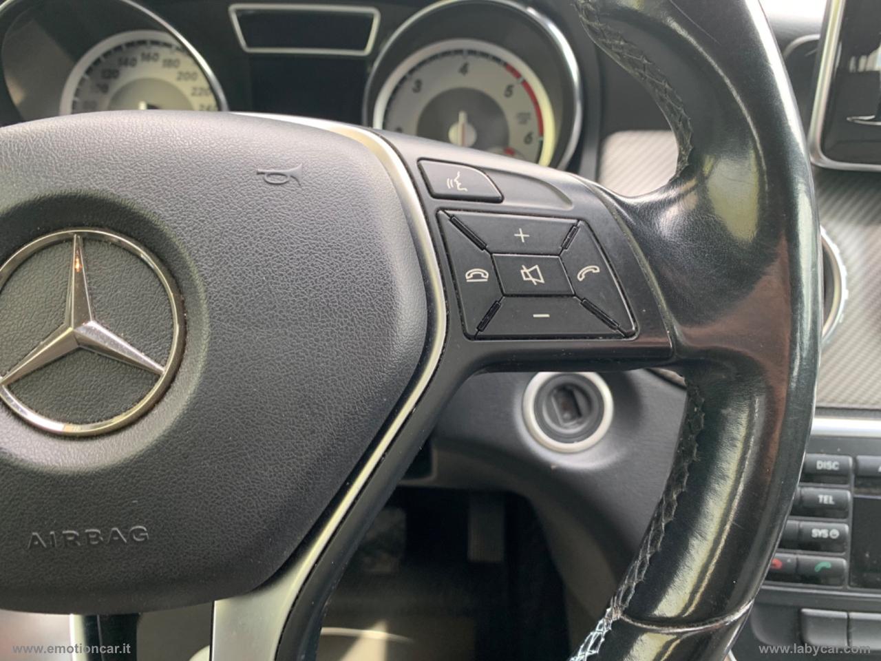 MERCEDES-BENZ GLA 200 CDI Premium - 2015