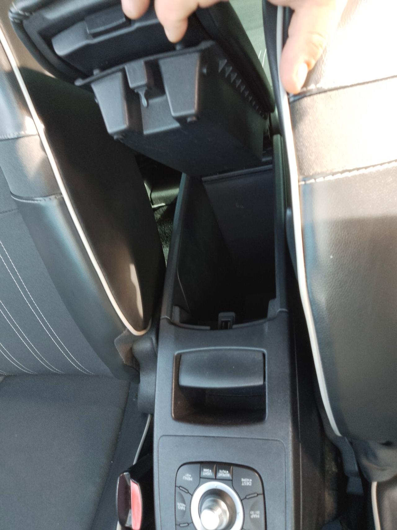 Renault Scenic Scénic XMod 1.6 dCi 130CV Start&Stop Bose