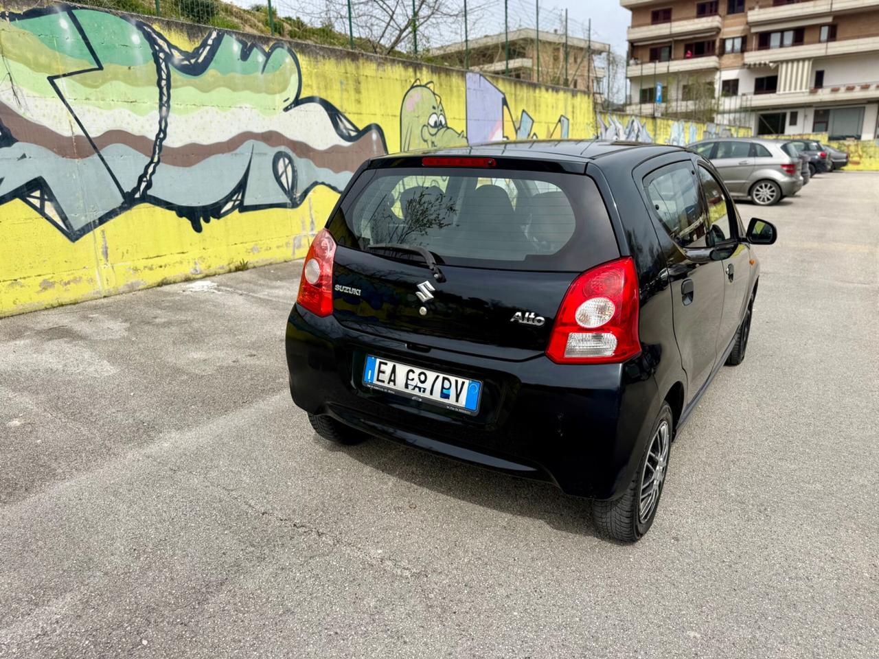 Suzuki 5porte 1.0 benzina NEOPATENTATi 90 milaKM