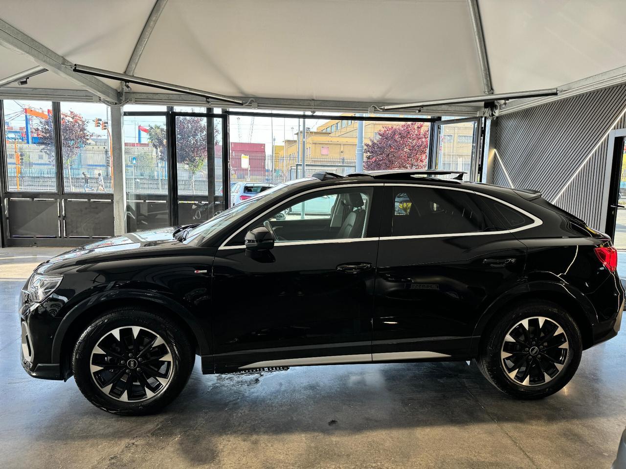 Audi Q3 SPB 35 2.0 150cv tdi S line edition tetto 2024