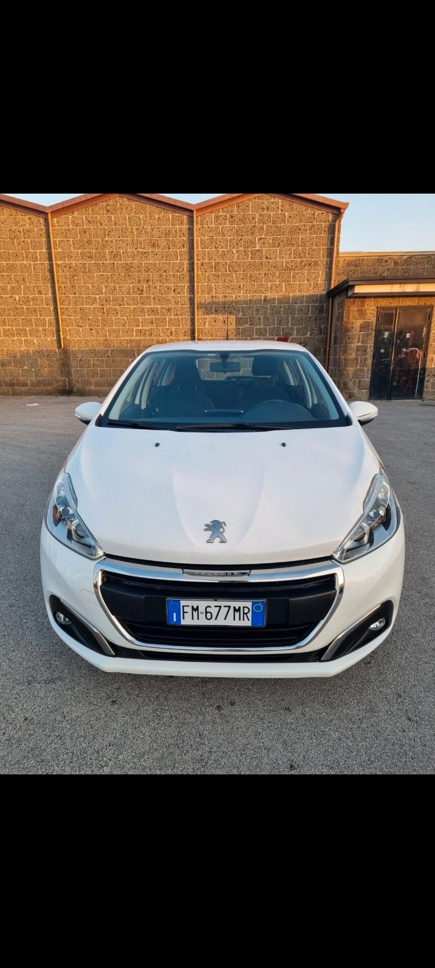 Peugeot 208 1.6 diesel 2018 km 87500