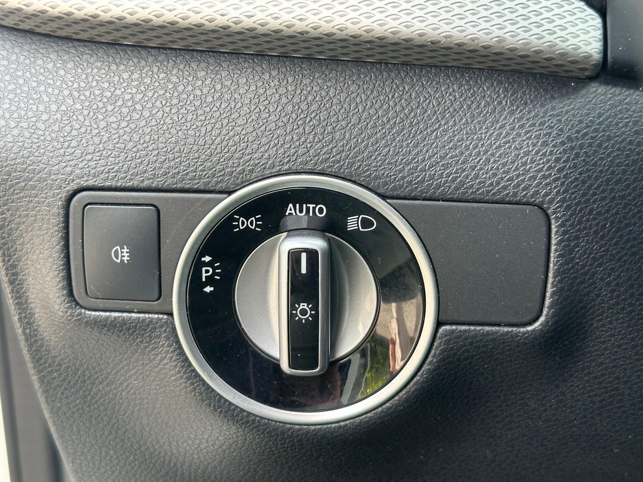 Mercedes-Benz B 180 Sport B 180 D #10480