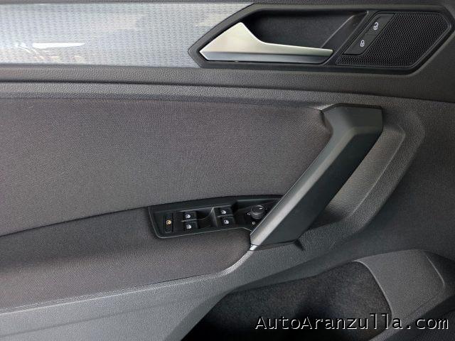 VOLKSWAGEN Tiguan 2.0 TDI 122CV SCR Life Navi - Fari Led