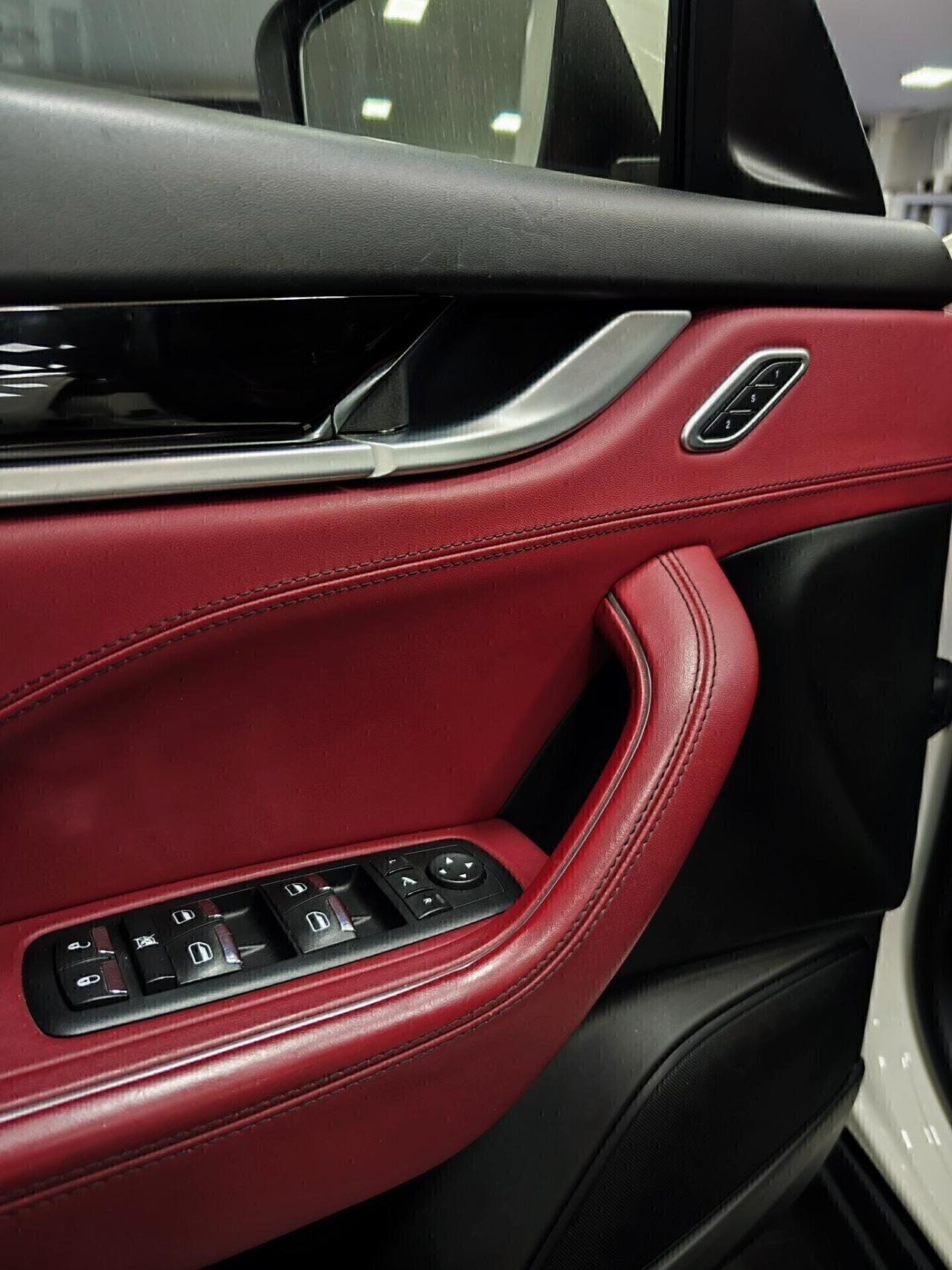 Maserati Levante V6 Diesel 275 CV AWD Gransport CERTIFICATA